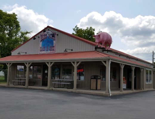 Tom's Blue Moon BBQ
